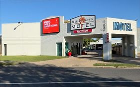 Sunpalms Motel